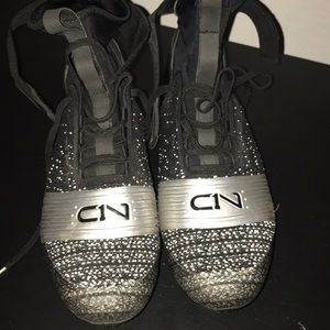Under Armor Men’s C1N football cleats